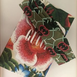 ACCEPTING OFFERS-AUTHENTIC GUCCI HEADBAND